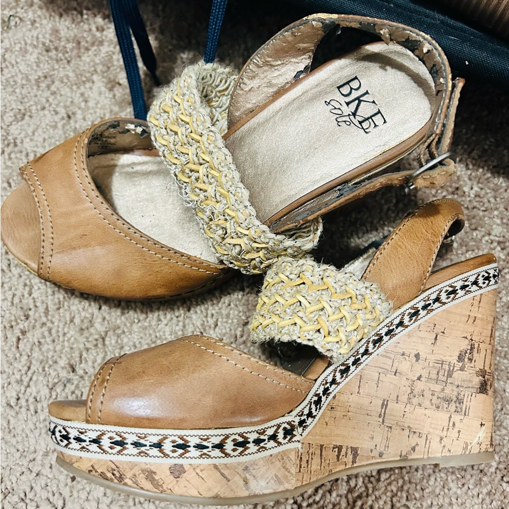 Tan wedges